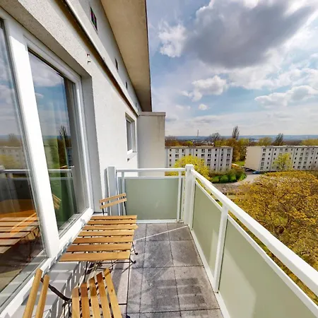 Mit Weitblick, Wlan קמניץ